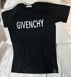 Givenchy stampa frontale e ricamo retro taglia L 