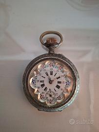 Antico orologio