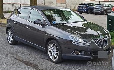 Lancia Delta 1.6 mtj 120 CV Platino - seletronic