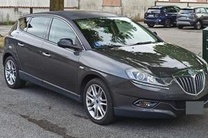 Lancia Delta 1.6 mtj 120 CV Platino - seletronic