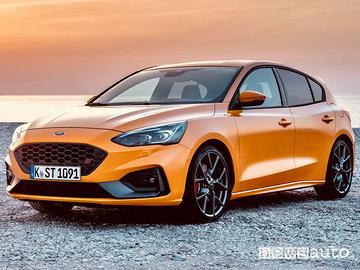 Ricambi usati ford focus 2018 #z