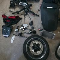 Ricambi per x max 300 2024