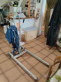 Sollevatore per anziani elettrico