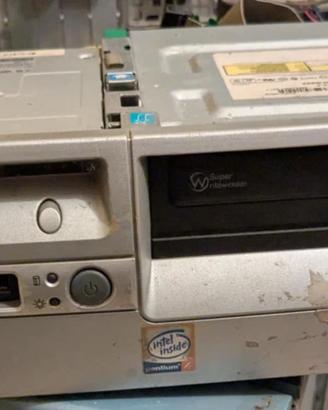 pc desktop pentium 4 hp da sistemare