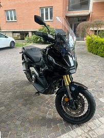 Honda XADV 750