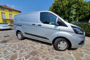 Ford Transit Custom Hybrid