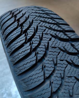 set 4 pneumatici  kumho 175/65 R14 82T 