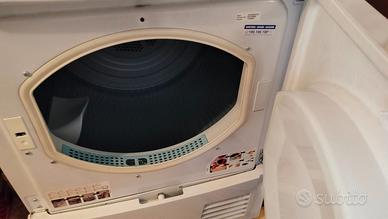 Asciugatrice indesit IDCE 845 A