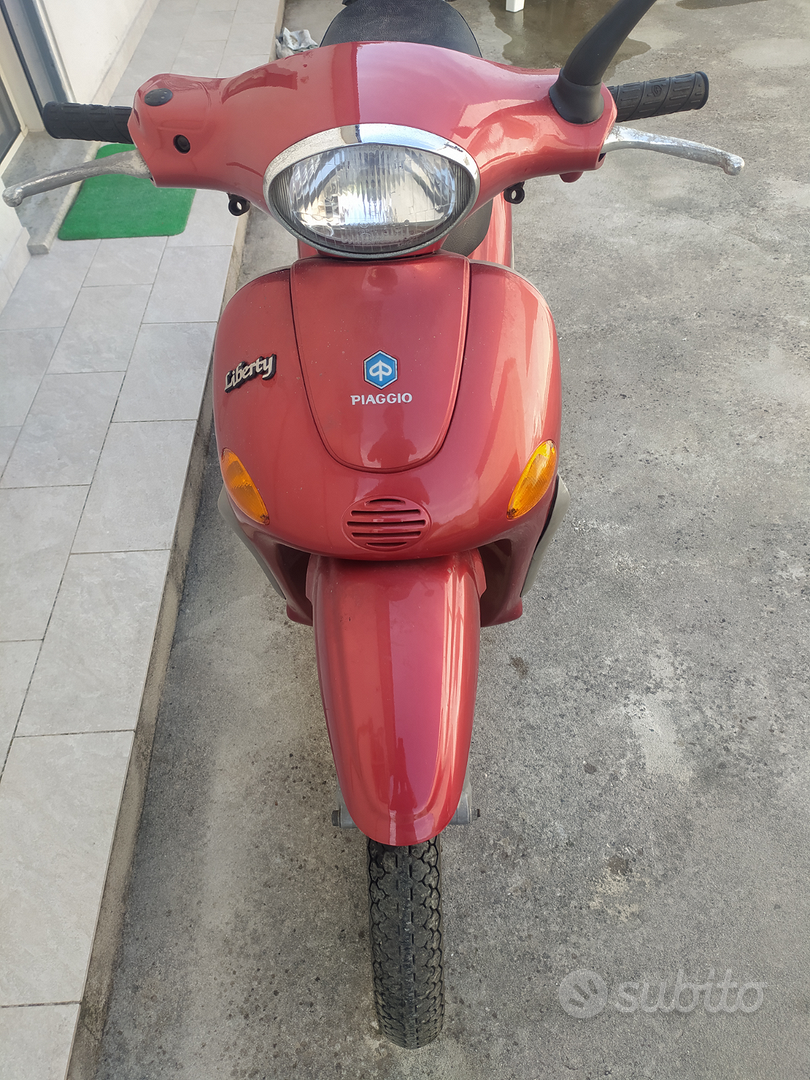 Piaggio Liberty 50 Moto e Scooter In vendita a Pisa