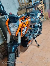 KTM 125 Duke per camper