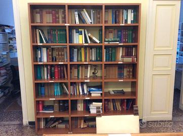 libreria modulare in legno massiccio