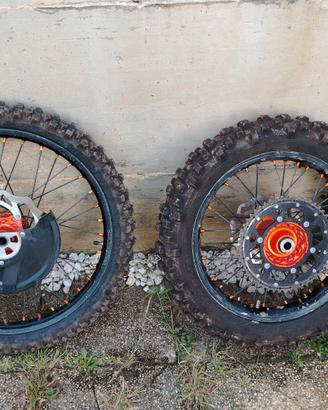 cerchi completi KTM Wess