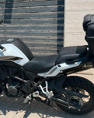 Moto Benelli trk 502x
