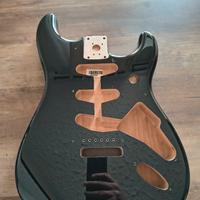 FENDER Classic Series '60s  SSS Alder Body