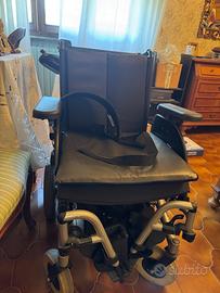 Carrozzina disabili elettrica
