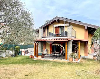 VILLA SINGOLA A GIVOLETTO