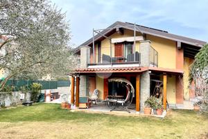 VILLA SINGOLA A GIVOLETTO