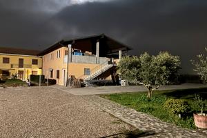 Corte con caseggiati abitabili , rustici,