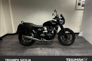 TRIUMPH Street Twin 900