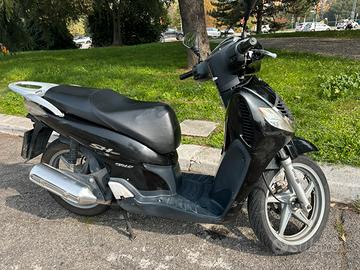 Honda sh 150 iniezione