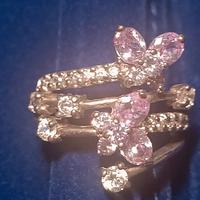 anello in argento con zirconi 