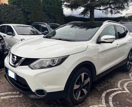 NISSAN Qashqai 1.5 dCi Tekna 360*