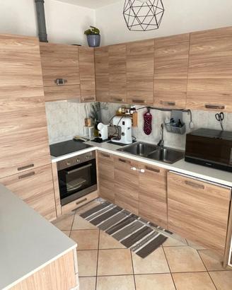CUCINA STOSA COMPLETA CON PENISOLA
