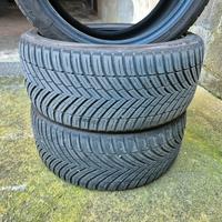 3 Gomme Toyo  4 Stagioni  235/40 R 18  95Y