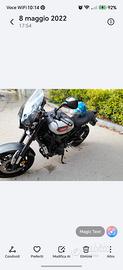 Yamaha xsr 900 cupolino alto