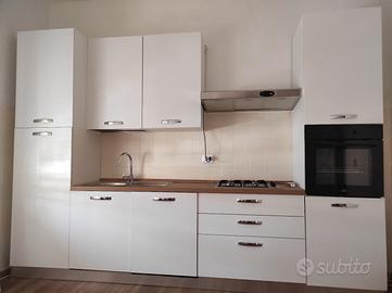 Stella Cucina Bloccata Destra (Mondo convenienza)