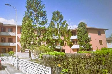 Appartamento di 98 m² con 3 locali e box auto a Pa