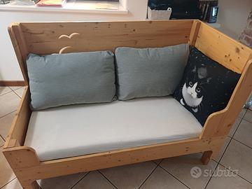 lettino divanetto artigianale in legno 128x66cm