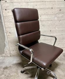 Sedia da ufficio in pelle.