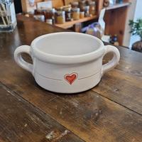 Capasa di ceramica artigianale con cuore h 6 d 10