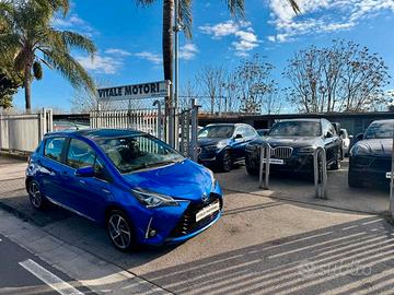 Toyota Yaris 1.5 Hybrid C.AUTOMATICO