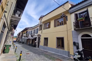 Ampio e panoramico monolocale nuovo e finemente ar