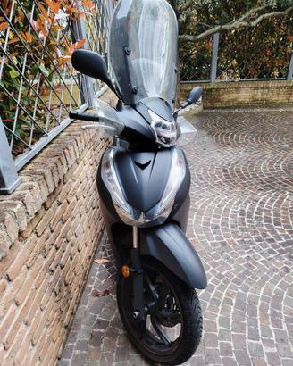  Honda sh 300 I sport