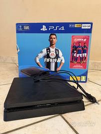PS4 Slim con scatola originale