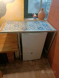 piano in ceramica artigianale