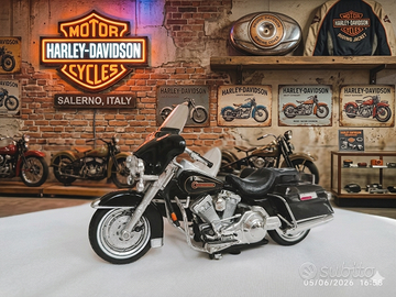 modellino 15 cm harley davidson  sidecar MAISTO