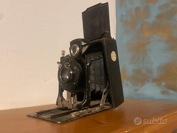 Macchina fotografica Agfa Folding 6x9 a Soffietto