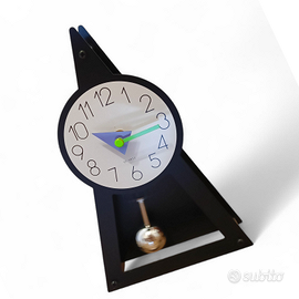 Orologio quartz da tavolo con pendolo vintage