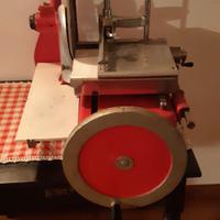 Affettatrice d'epoca .