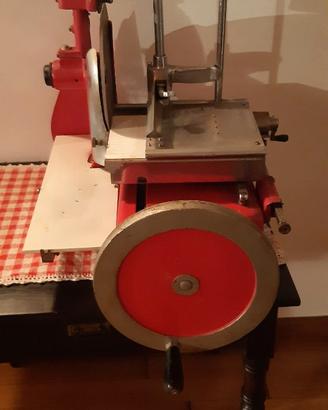 Affettatrice d'epoca .