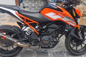 KTM Duke 125 