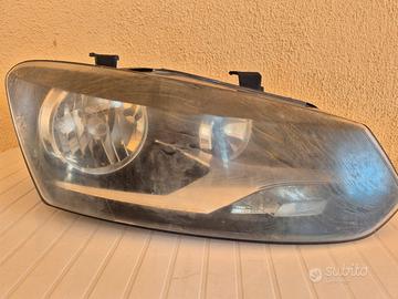 Faro Destro Volkswagen polo 6R 2011
