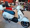 vespa-gts-300-yatch-club