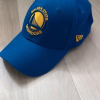 Cappellino blu basket