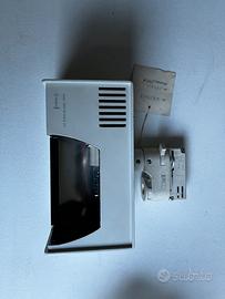 Faretto Erco HAL E27 binario