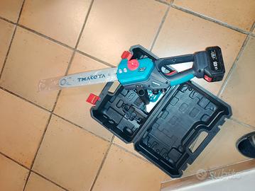motosega a batteria 